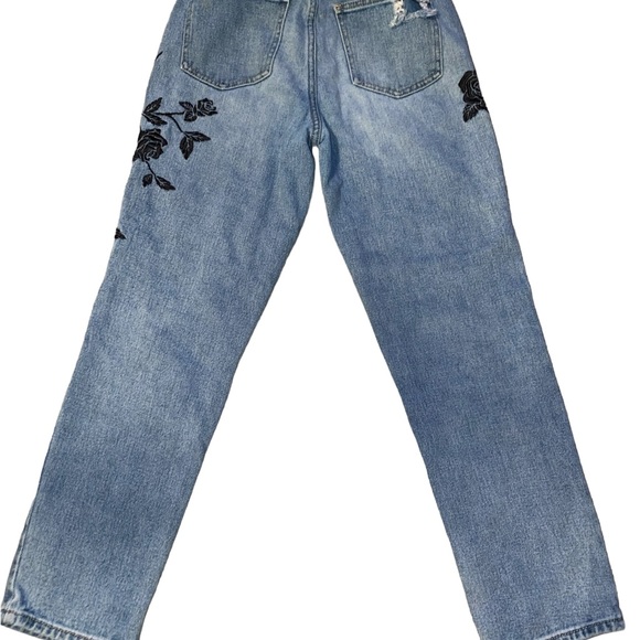 Black Rose Embroidered Pac Sun Mom Jeans size 24 - Picture 3 of 7